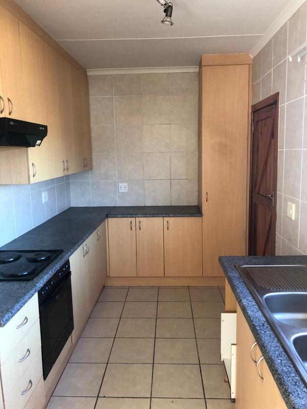 To Let 3 Bedroom Property for Rent in Amalinda Eastern Cape